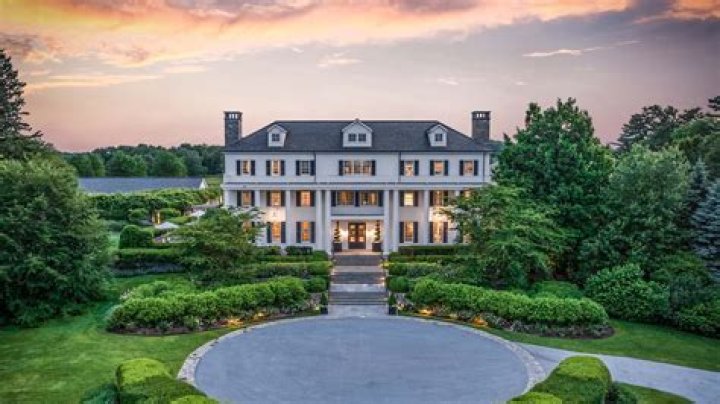 5 Historic American Estates You Can Buy Right Now — Best Life