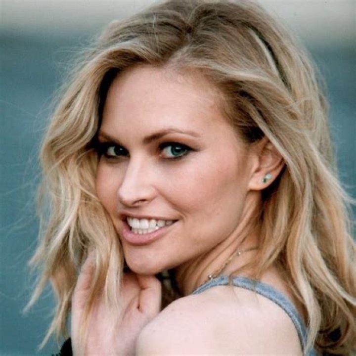 Amanda Loncar Height, Weight, Age, Body Statistics
