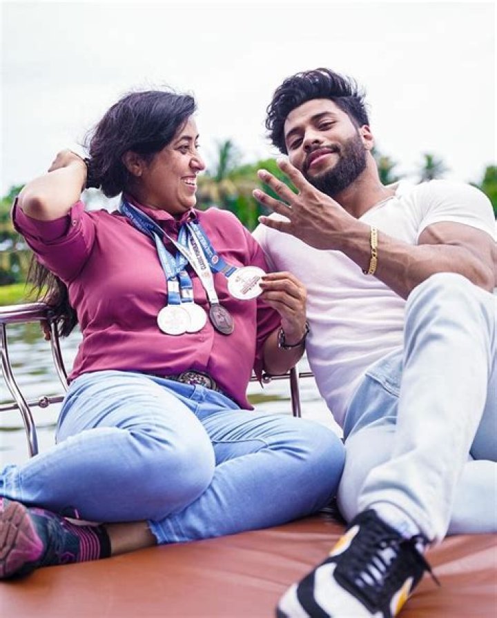  Celebrity Maggie Robertson Wiki, Age, Height, Husband, Net WorthBy Abhishek Yadav January 11, 2024 