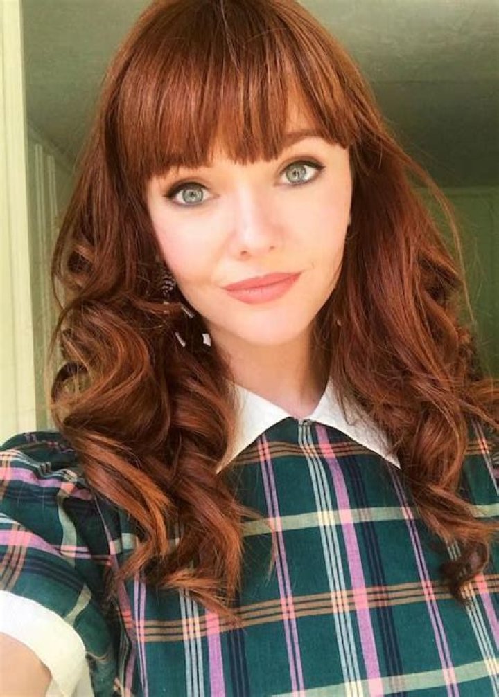 Hannah Rose May Height, Weight, Age, Boyfriend, Family, Biography
