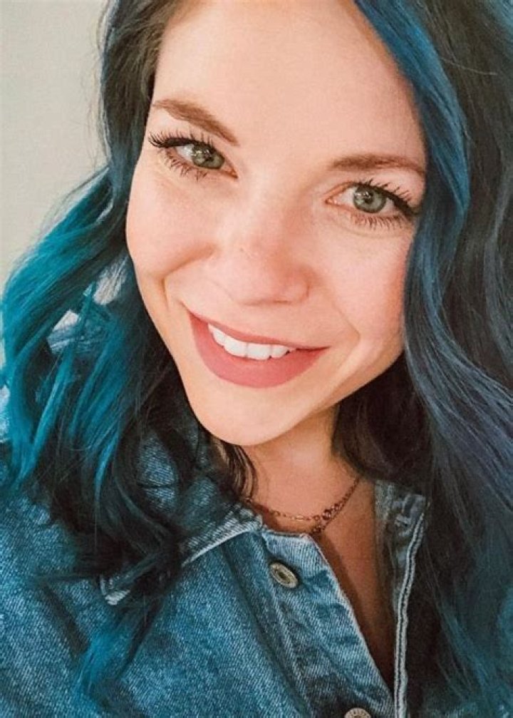 Hannah Williams (YouTuber) Height, Weight, Age, Body Statistics