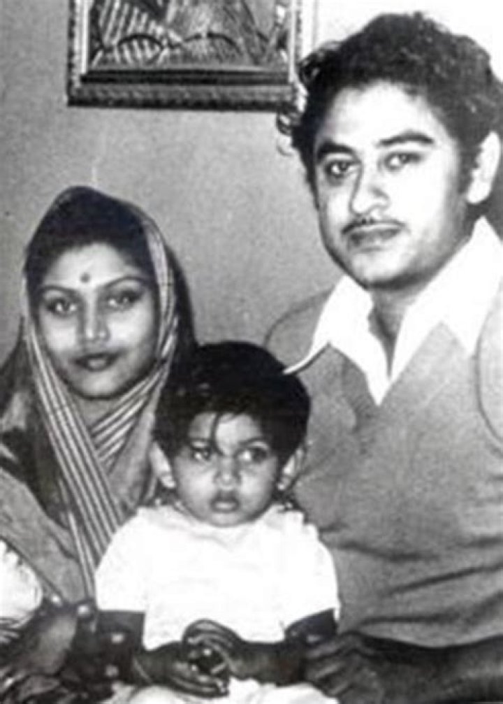 Kishore Kumar Height, Weight, Age, Spouse, Family, Facts, Biography