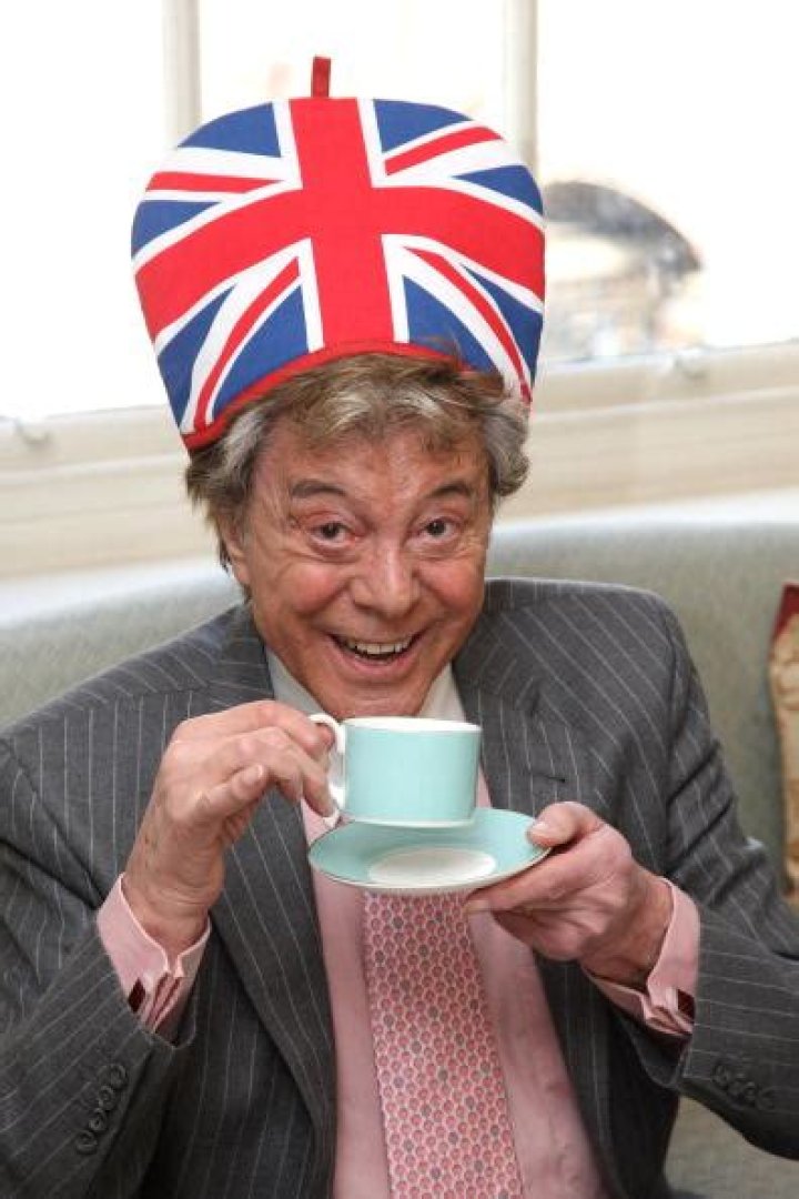 Lionel Blair Net Worth | Celebrity Net Worth