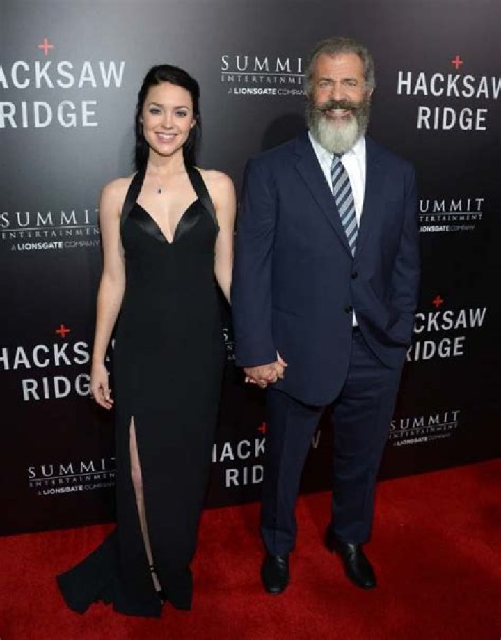 Mel Gibson Height, Weight, Age, Spouse, Family, Facts, Biography