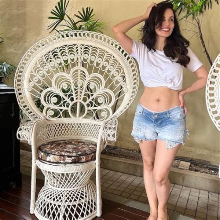 Rukhsar Rehman Height, Weight, Age, Body Statistics