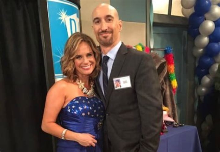 Scott Menville Height, Weight, Age, Spouse, Family, Facts, Biography