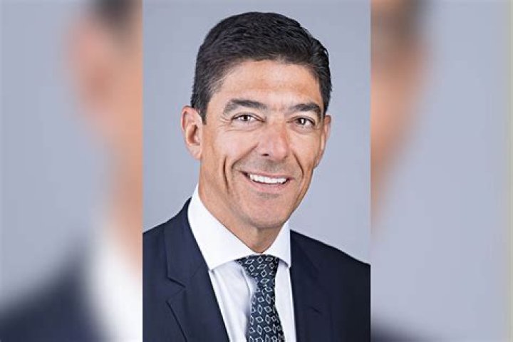 Wiki-Bio, net worth, career, marriage, kids.